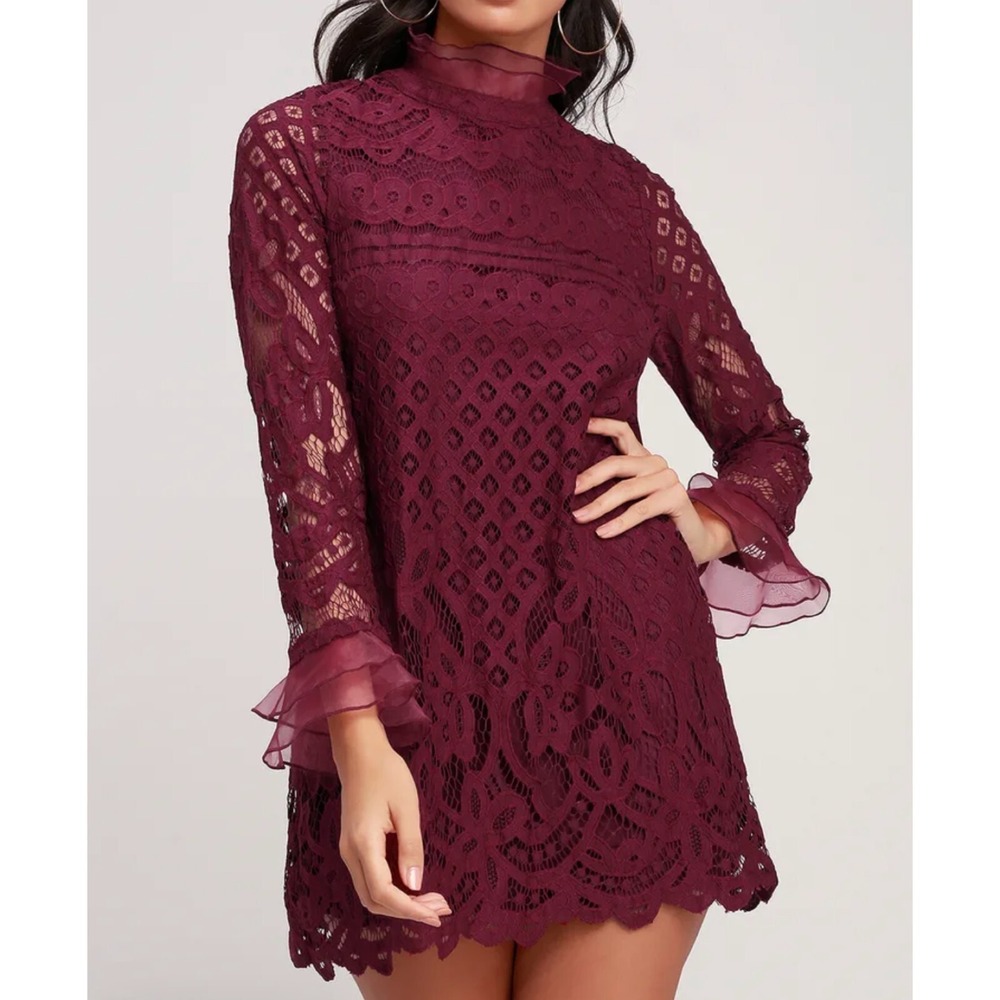 Lulus Ruffle‎ Lace Overlay Shift Mini Dress Size S Burgundy Red Formal Romantic